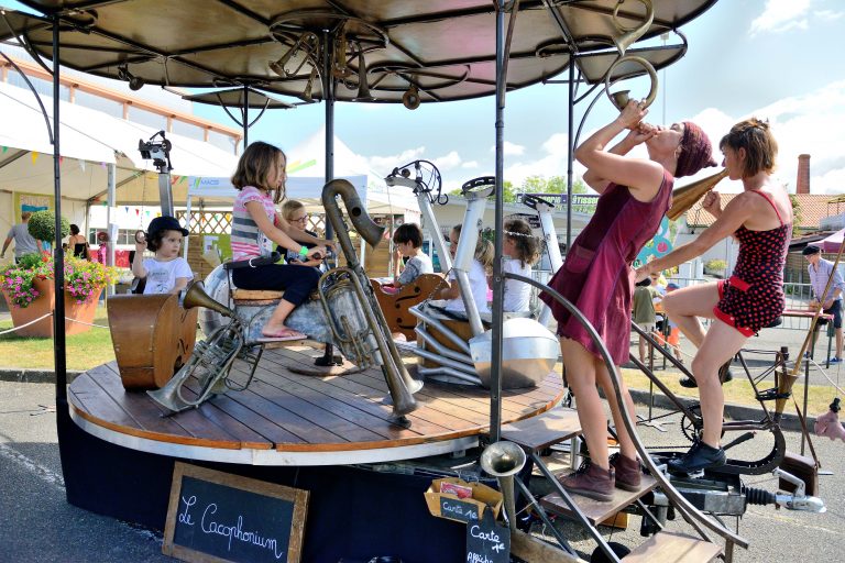 Cie du Bastringue (spectacle Le Cacophonium)